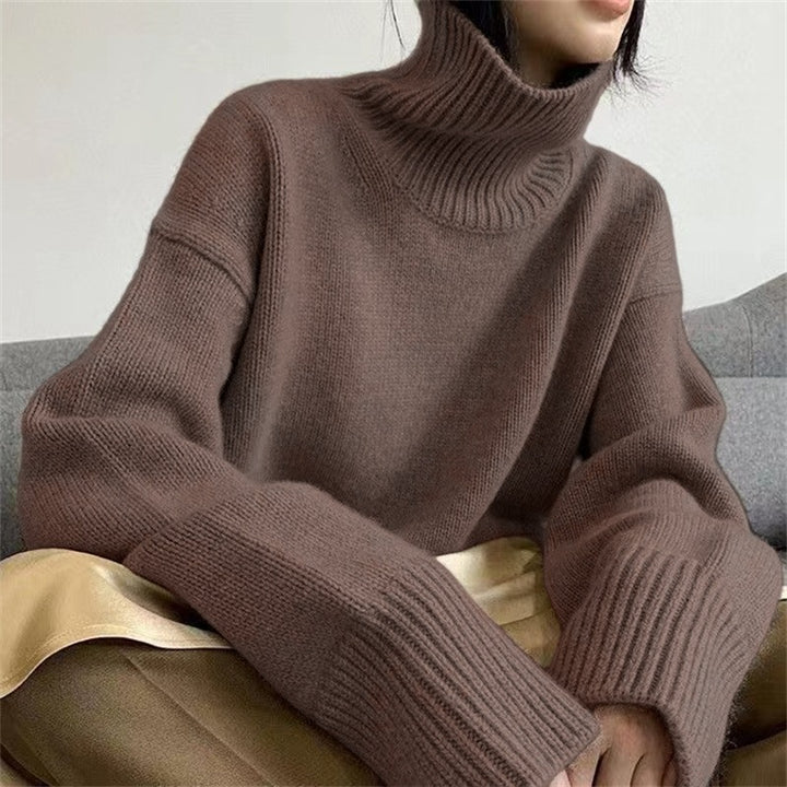 Kvinders oversized højhalset sweater med blødt strik Stilla