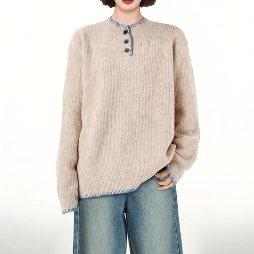 Kvinders afslappede sweater med dekorative knapdetaljer og kontrasterende finish Stilla