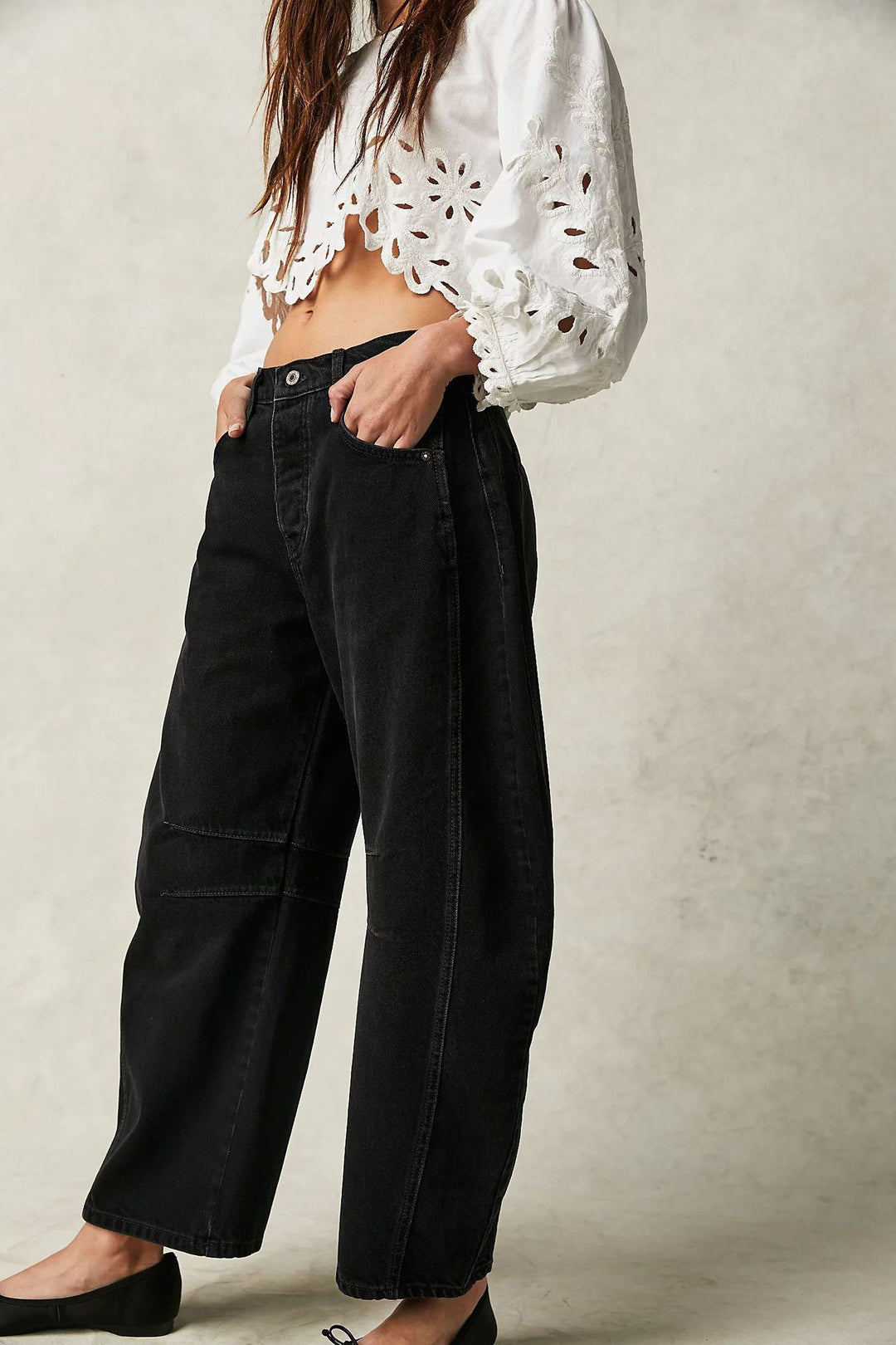 Dame Baggy-Jeans i Moderne Stil Stilla