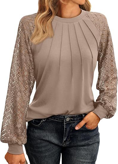 Dame skjorte med elegante spidsærmer og plisseret look Stilla
