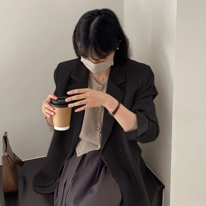 Kvinders oversized blazer med klassiske detaljer Stilla