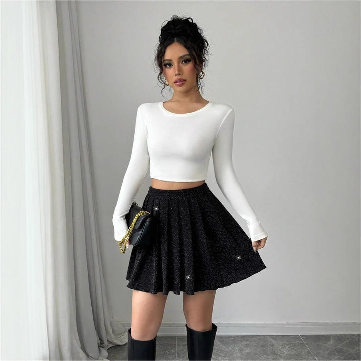 Dame Crop-top og svajende mini nederdel Stilla