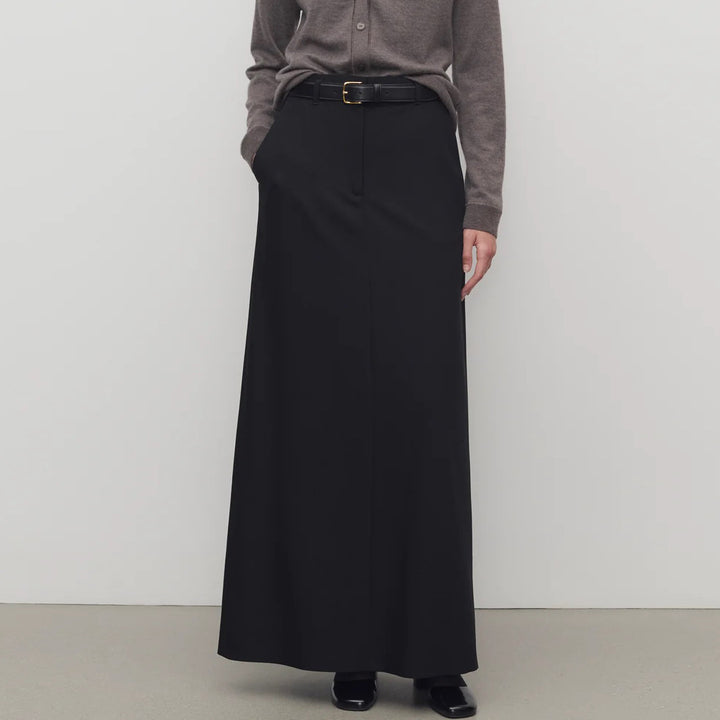 Kvindernes elegante maxiskørt med høj talje og sidelommer Stilla