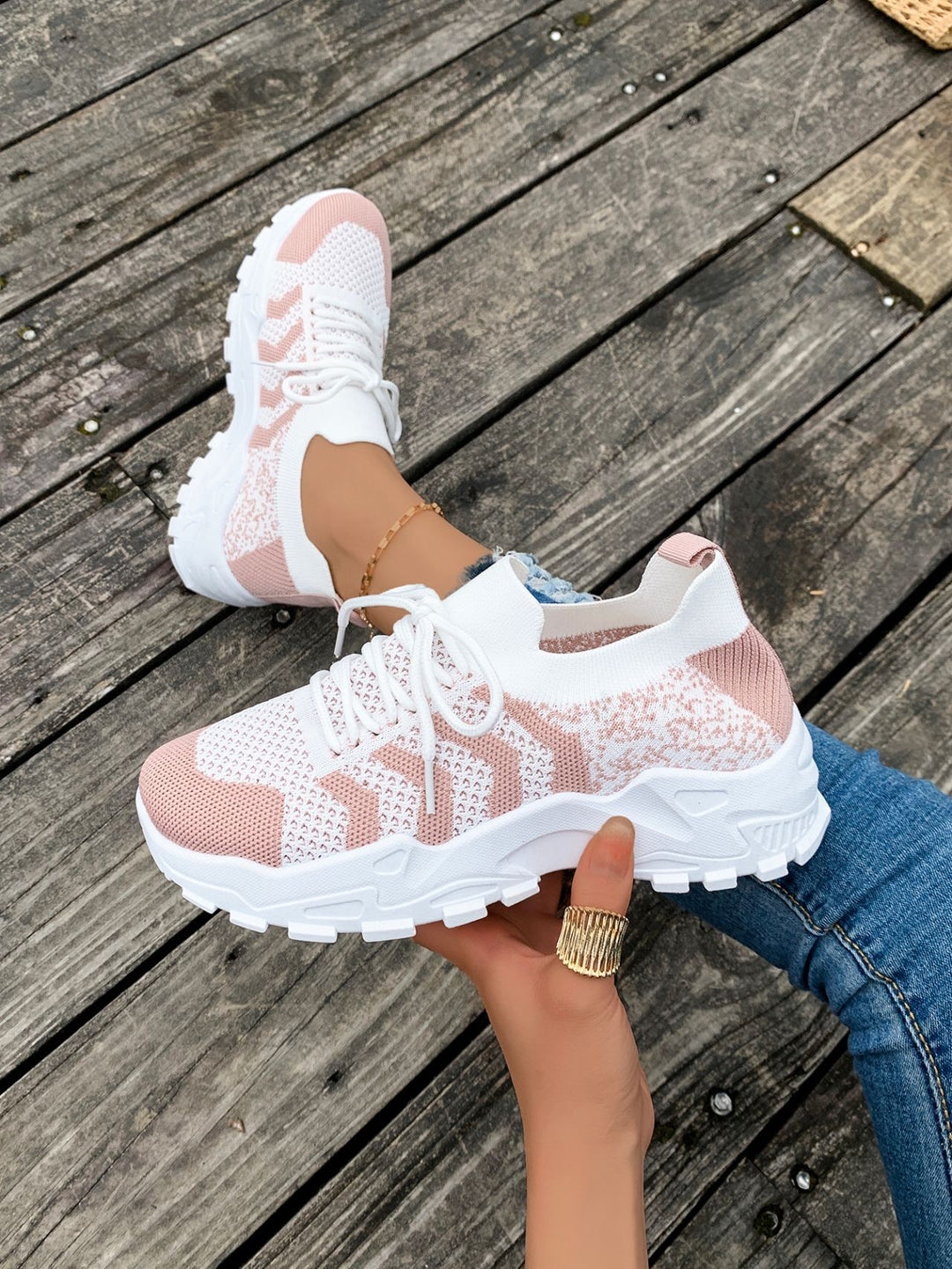 Dame Sporty Lifestyle Sneakers med åndbart strikket overflade og stødabsorberende sål Stilla
