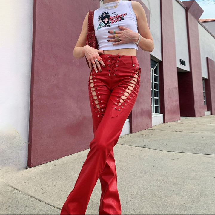 Dame Crop-Top med innovativt cut-out-design og lange ærmer Skovae
