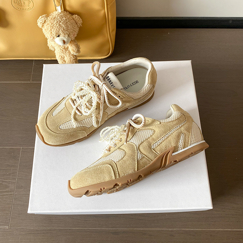 Dame Trendy Suesko Schnürsneakers med perleaccenter Stilla