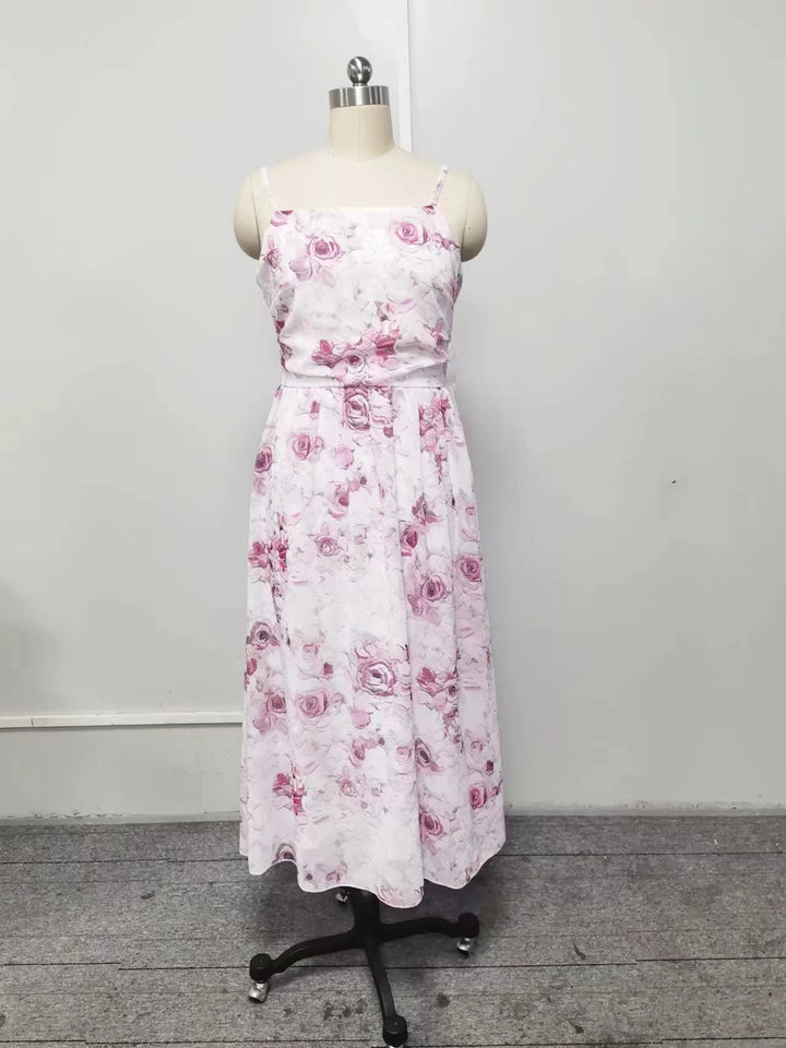Dame midi-kjole med elegant chiffon og blomsterapplikationer Stilla