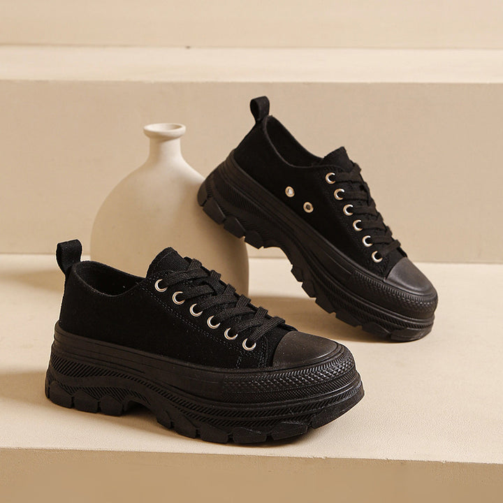 Dame Chunky Sneakers med højt sålprofil og slidstæk overmateriale Stilla