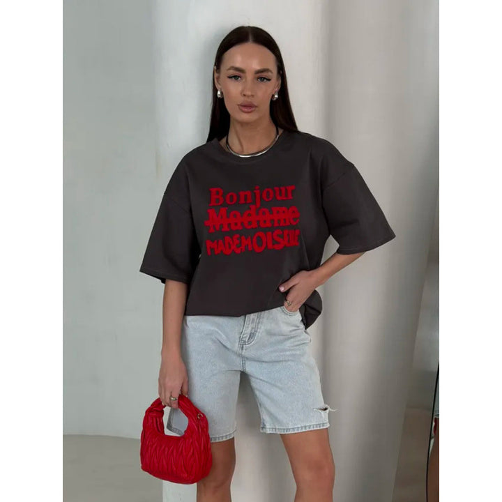 Dame T-shirt med moderne påskrift og afslappet snit Stilla