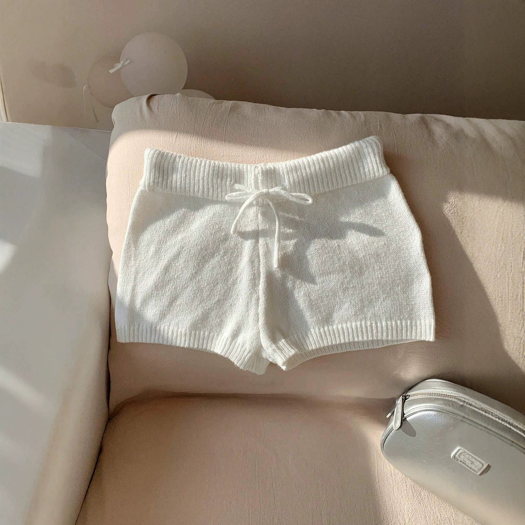Dame bløde strikshorts med praktisk snøre Skovae