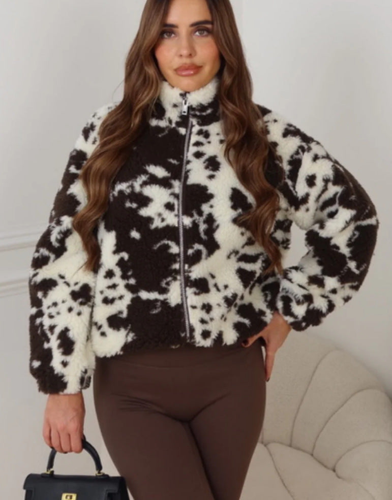 Dame Cozy Fleece Jakke med Høj Krave og Trendy Dalmatiner Print Stilla