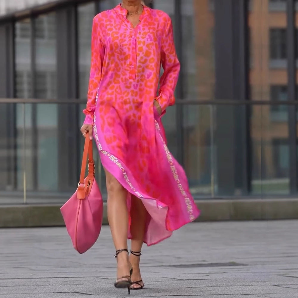 Dame Hemdbluskjole lavet af let chiffon med trendy leopardmønster Stilla