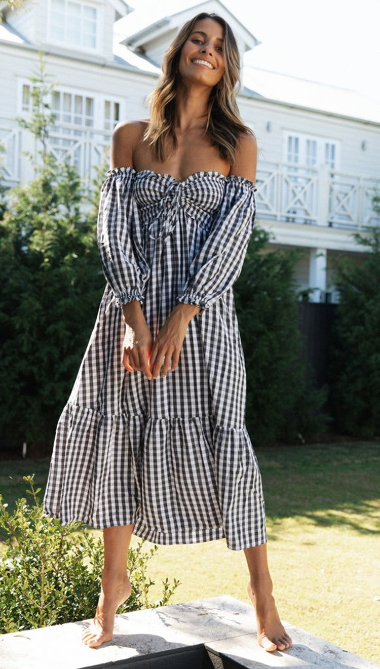 Dame Off-Shoulder Maxikjole med legende flæsedetaljer og ternet mønster Stilla