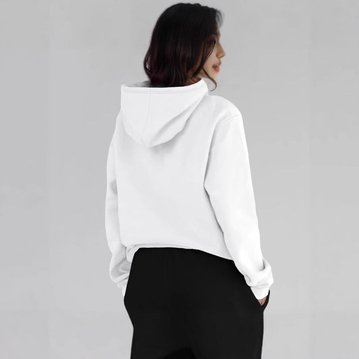 Kvinders hoodie med kreativ skrifttype og komfortabel pasform Skovae