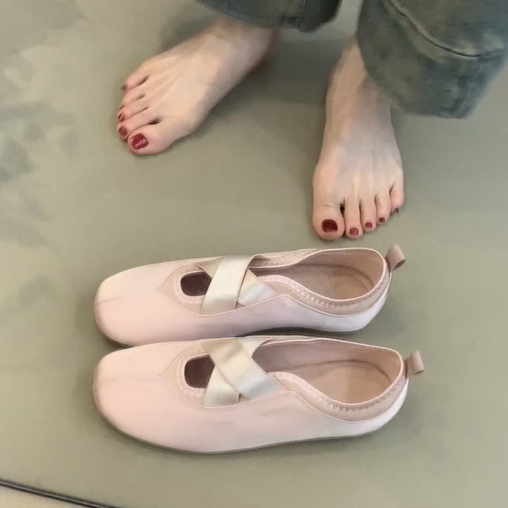 Dame Lettere Ballerinaer med Krydsede Remdesign Stilla