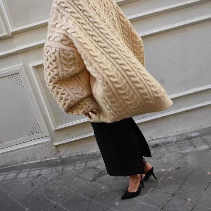 Dame grovstrikket sweater med brede ærmer og struktureret overflade Stilla