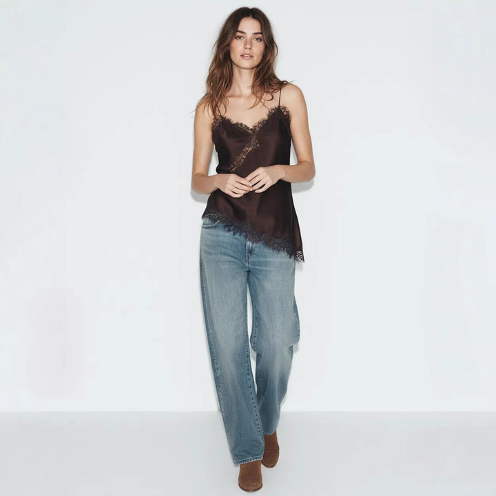 Dame Satin Top med elegant spids og spaghetti stropper Skovae