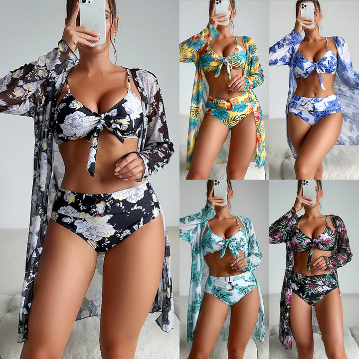 Dame Bikinisæt med gennemsigtig Kimono og blomsterdesign Stilla