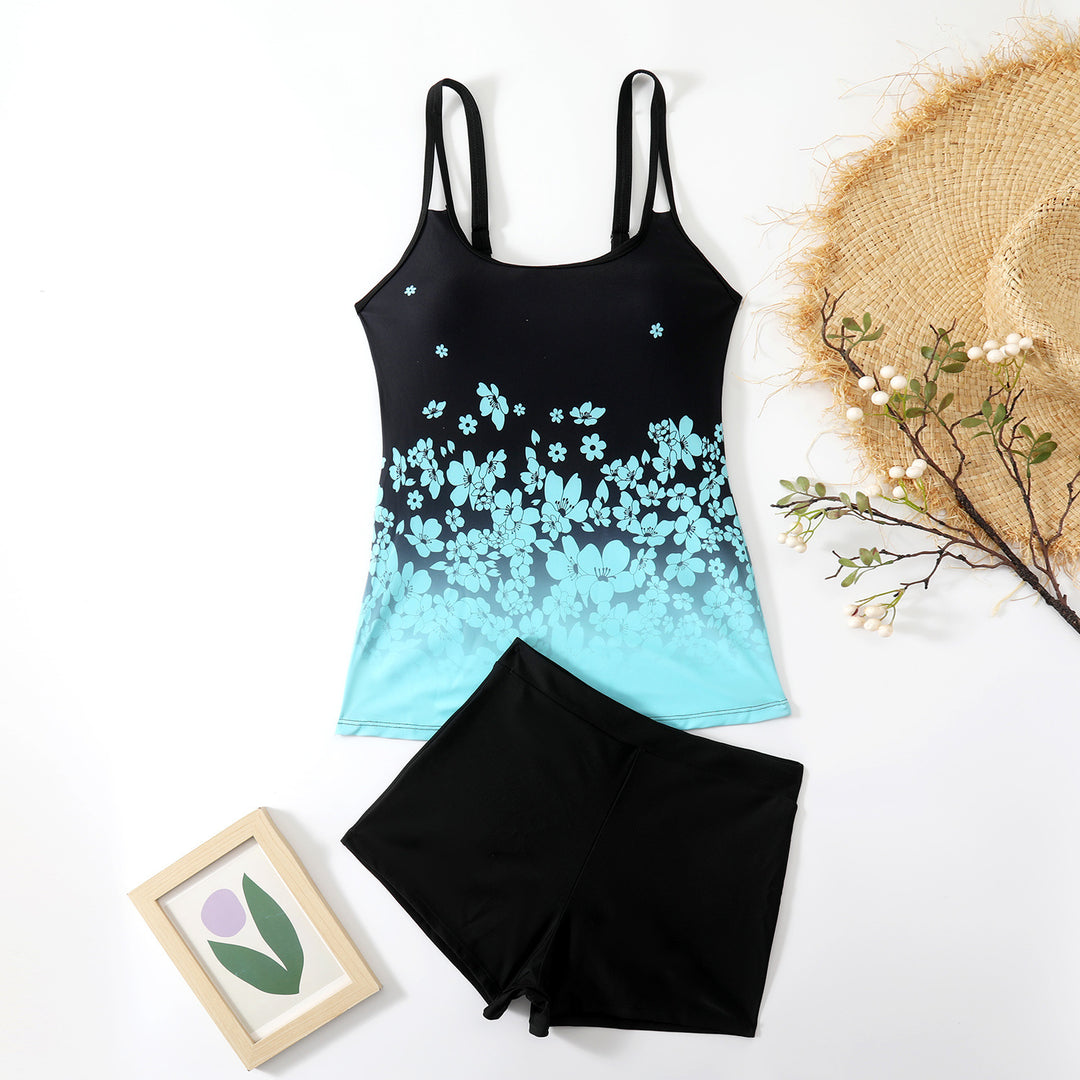 Dame tankini sæt med blomstret design og innovativt snit Skovae