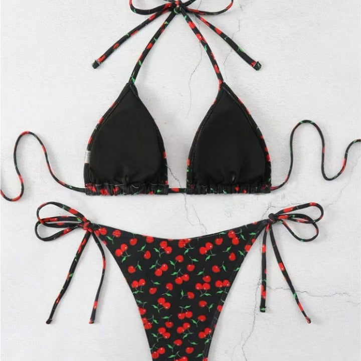 Dame Triangel-Bikini med charmerende kirsemønster og justerbare stropper Stilla