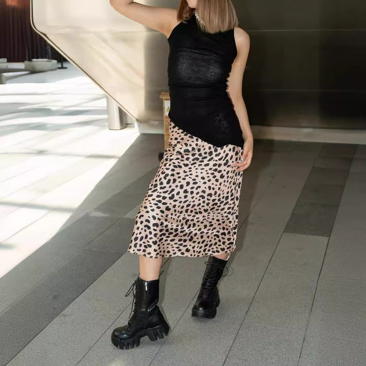 Damer Midi-nederdel med moderne leopardprint og elegant snit Stilla