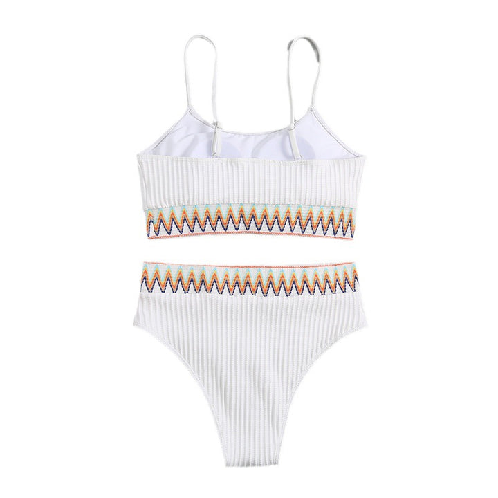 Dame højtskåret bikini med sportslig top og kreativt design Skovae