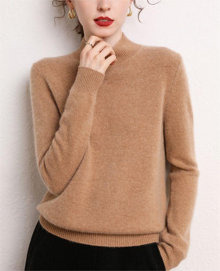 Kvinders cashmere-lignende pullover med høj hals og smalle ærmer Stilla
