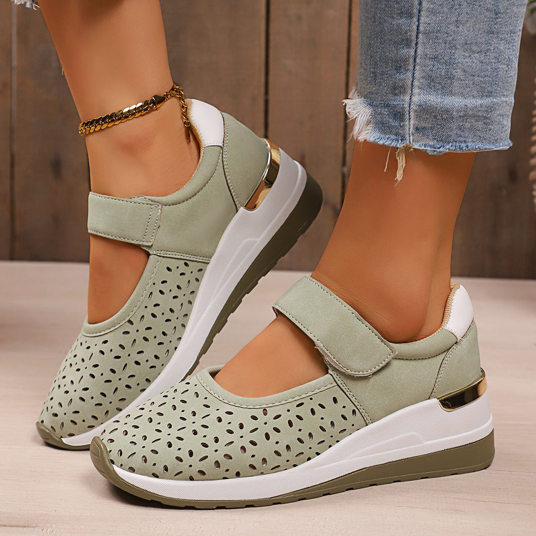 Dame Åndbare Sneakers med praktisk Velcro og fashionable huldesign Stilla