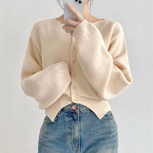 Kvinderne cropped cardigan med knaplukning og oversized ærmer Stilla