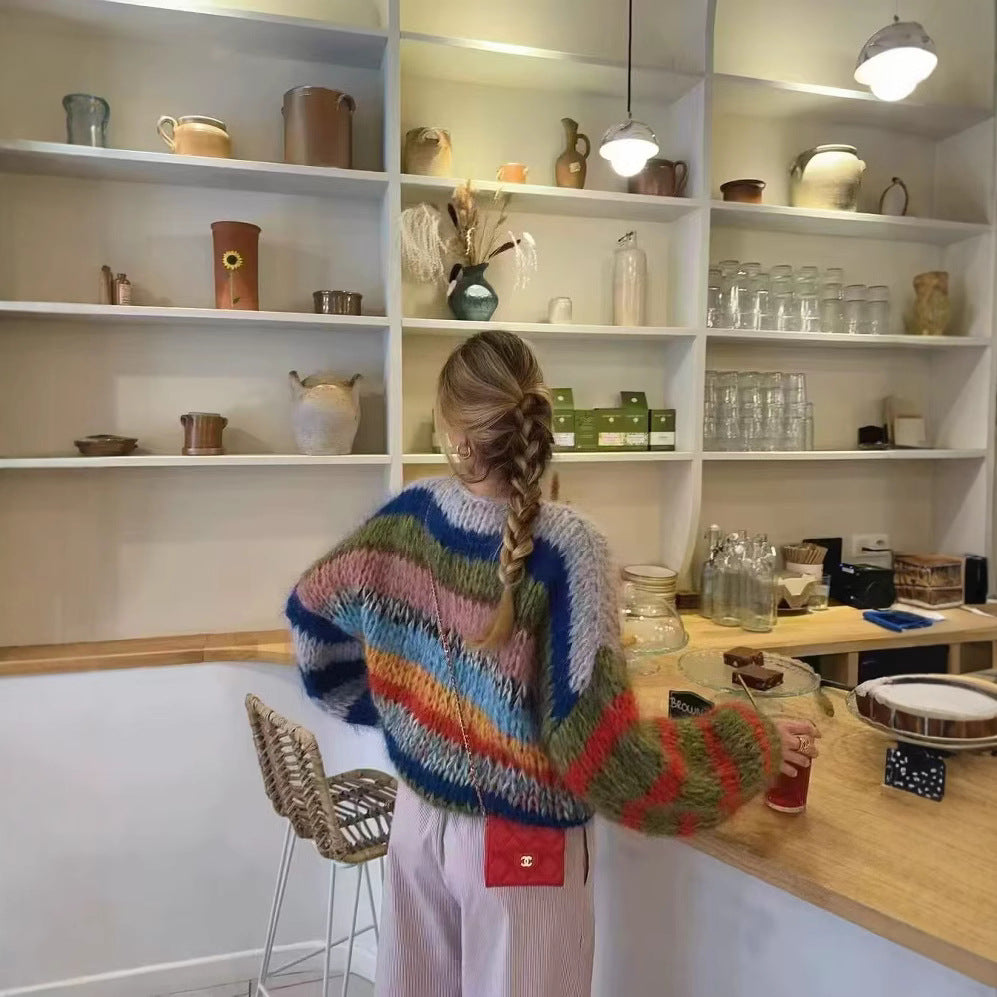 Kvinders luftige strikket sweater med farverigt stribemønster Stilla