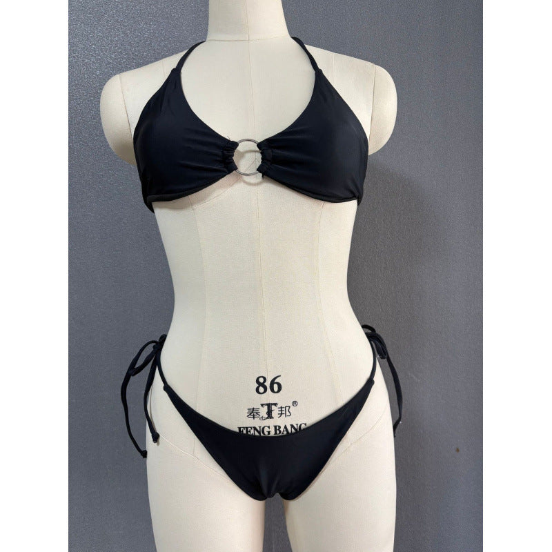 Dame Triangel-Bikini med ringdetalje og justerbare bånd Skovae