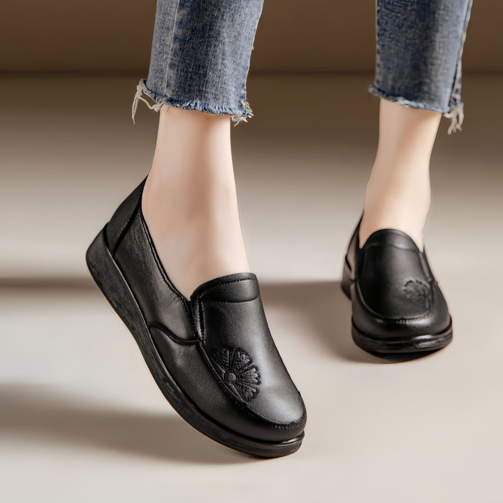 Femme Floral Broderet Slipper Stilla