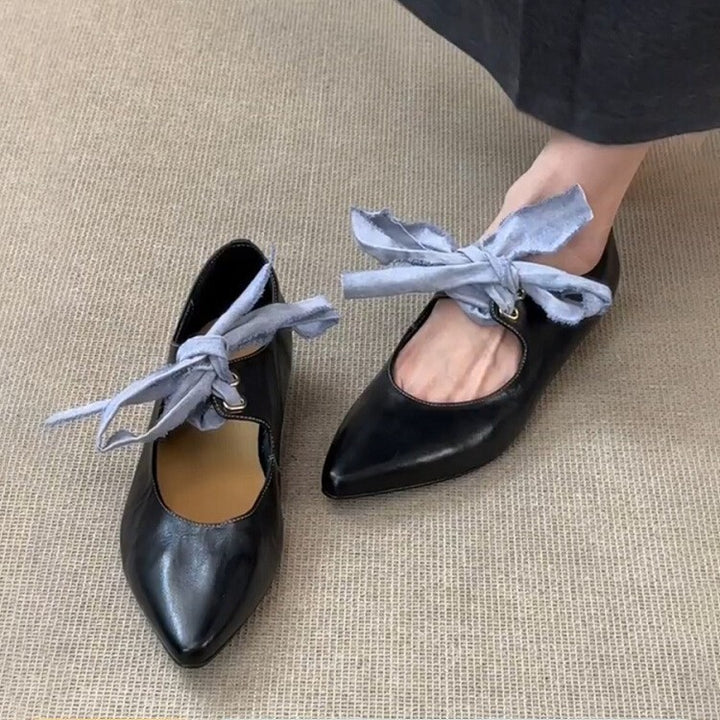 Dame Ballerina Flade Sko med Spids Tåområder og Dekorativ Sløjfebånd Stilla