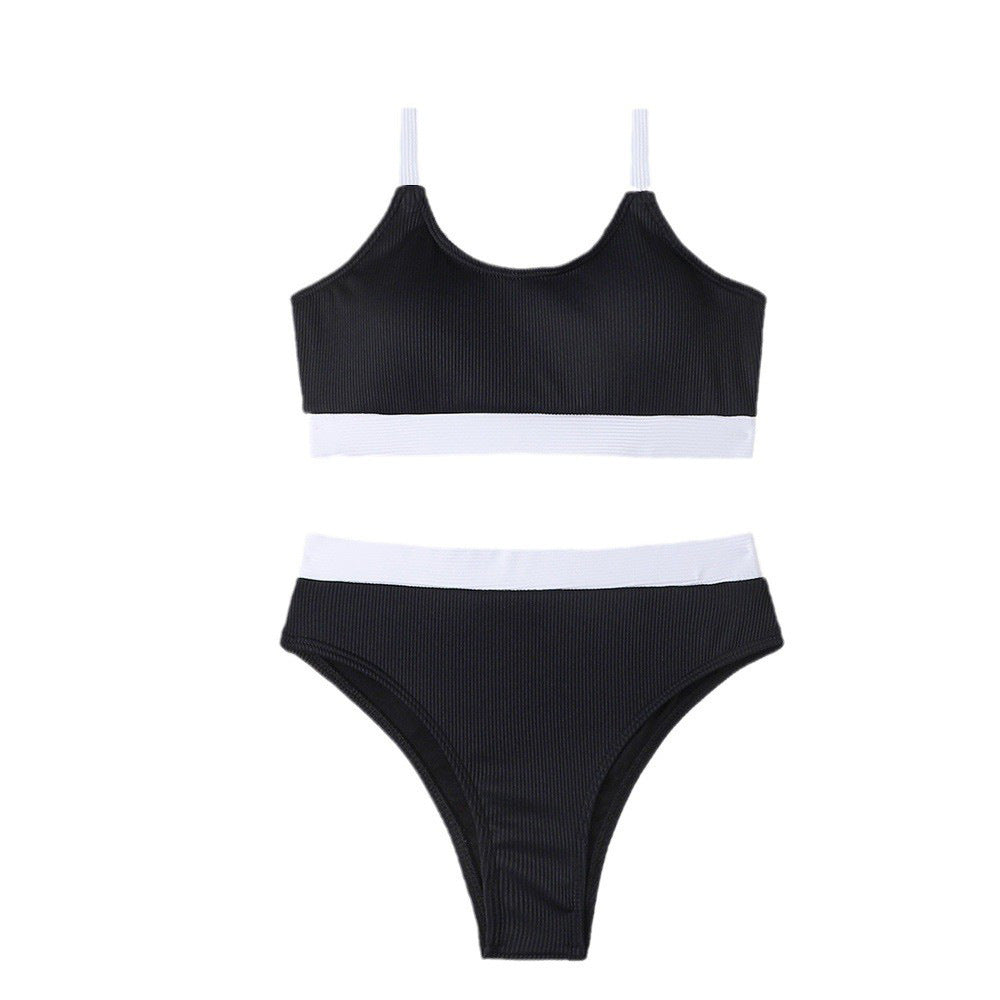 Dame bikinisæt med raffineret ribdesign og justerbare stropper Skovae