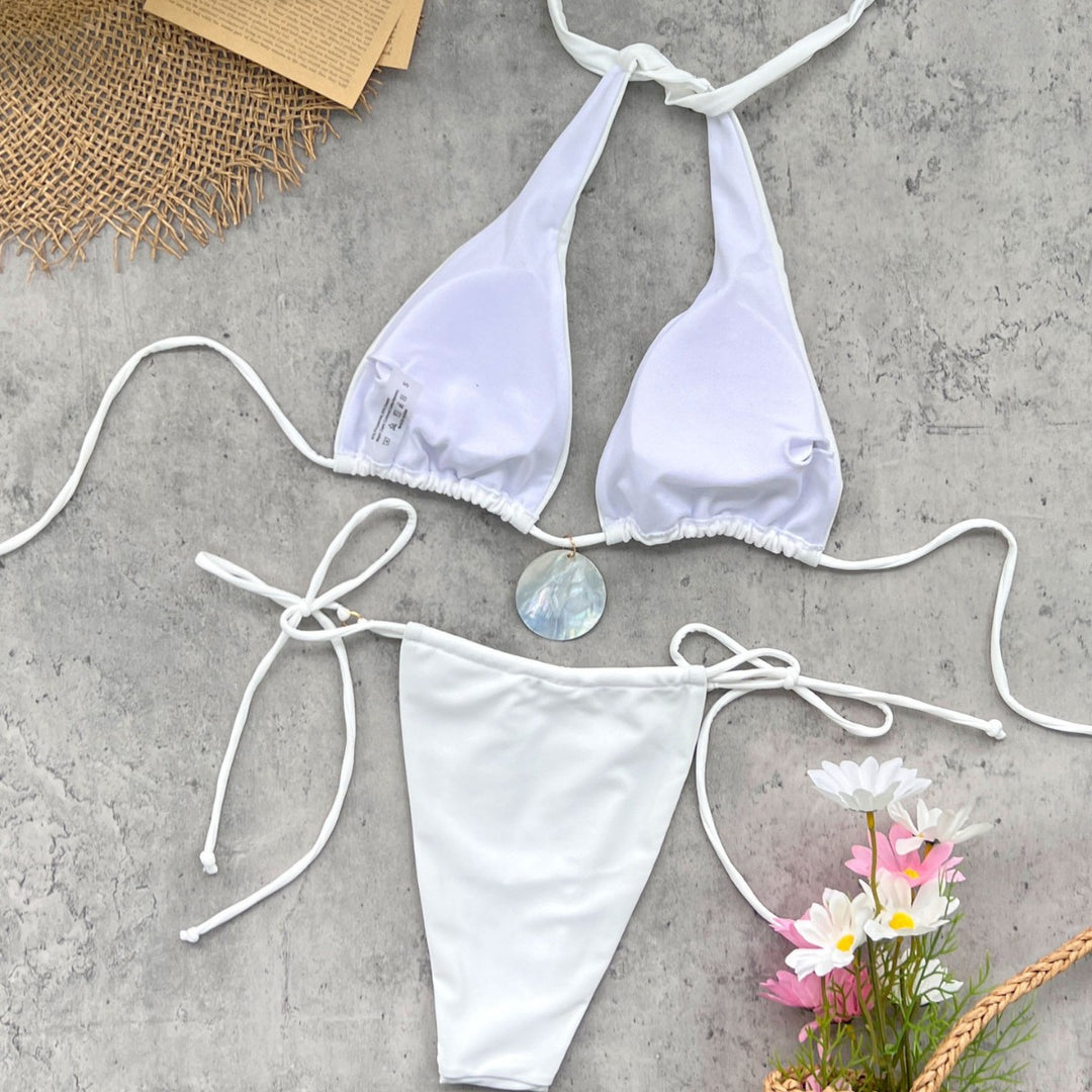 Dame bikini-sæt med usædvanligt halterneck-design og delikate bånd Stilla