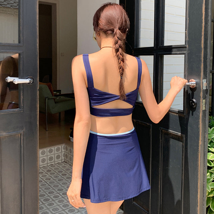 Dame Sporty Bikinisæt med Crop-top og udsat nederdel Stilla