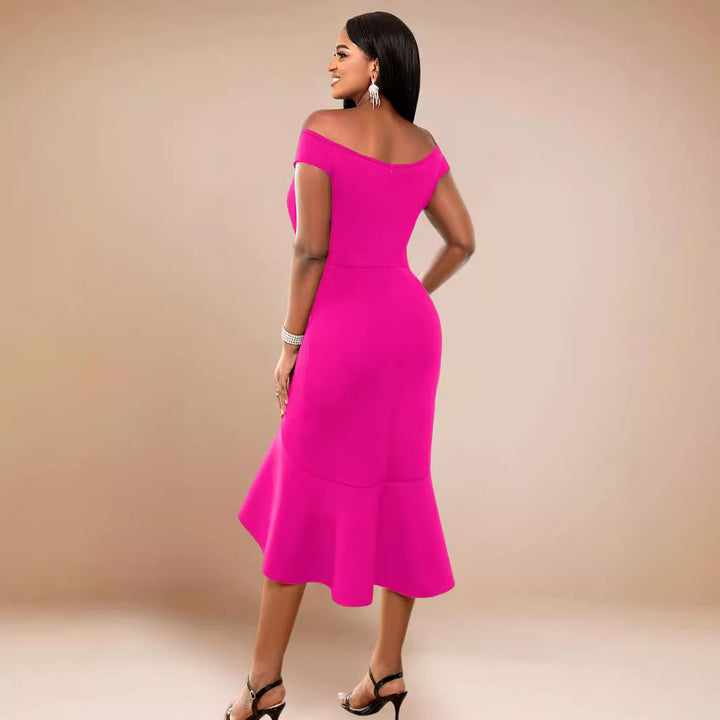 Dame Elegant omslagkjole med volan og off-shoulder design Skovae
