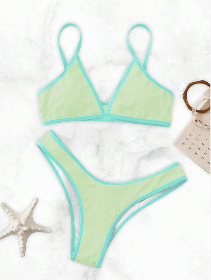 Dame Triangle Bikini Sæt med Kontrastbånd Stilla