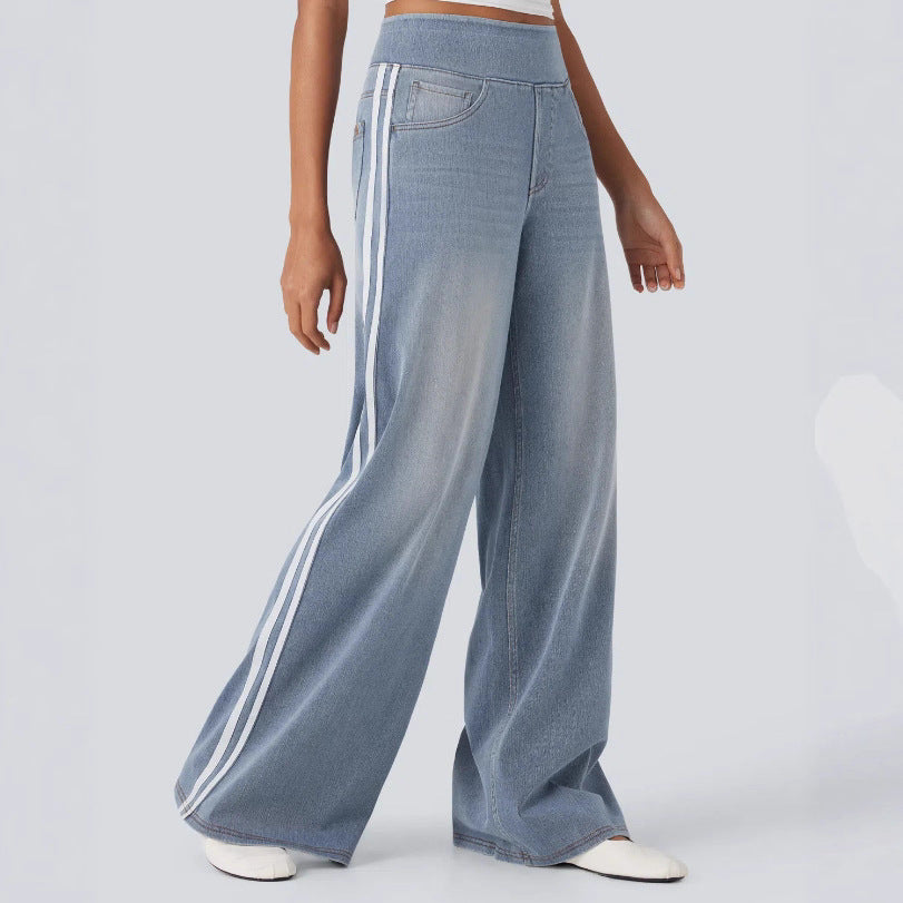 Dame nan brede Sweatpant i jeanslook med sidelange kontraststriber og komfortbånd Skovae