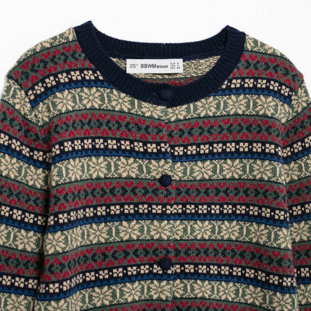 Femme Cozy Cropped Strikpullover med festligt mønster Stilla