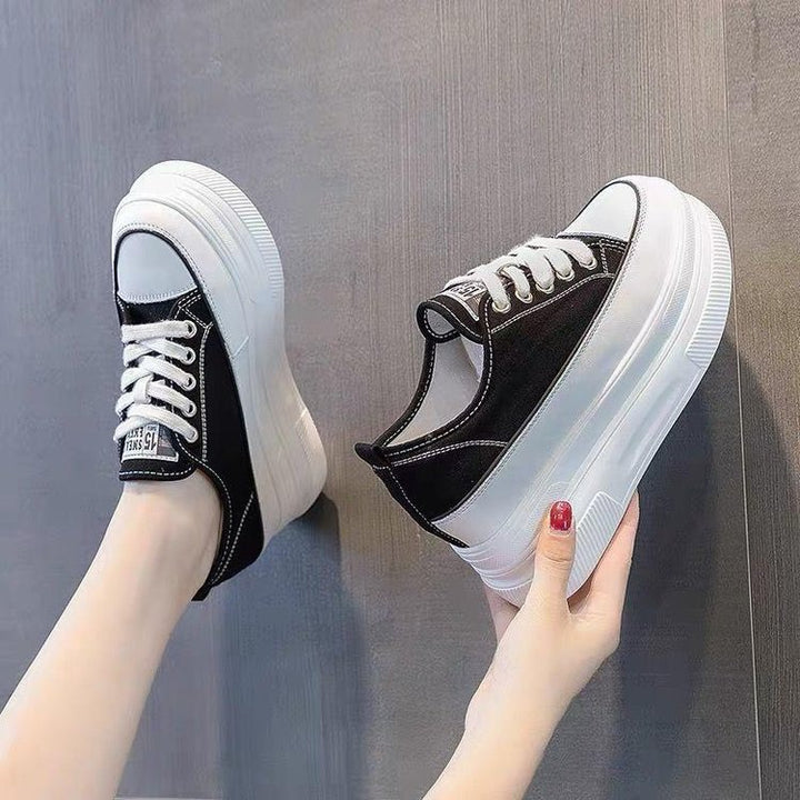 Dame Plateau-Sneakers med moderigtigt canvas-overmateriale og åndbar støddæmpning Stilla
