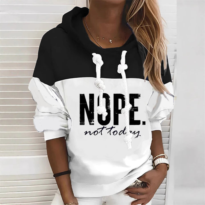 Kvinders afslappede hoodie med fashionable bogstaver Stilla