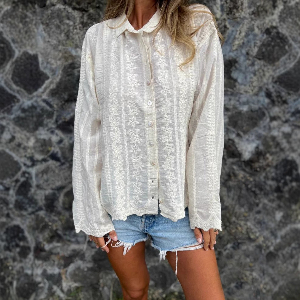 Dame elegant langærmet bluse med fine broderier og feminine detaljer Stilla