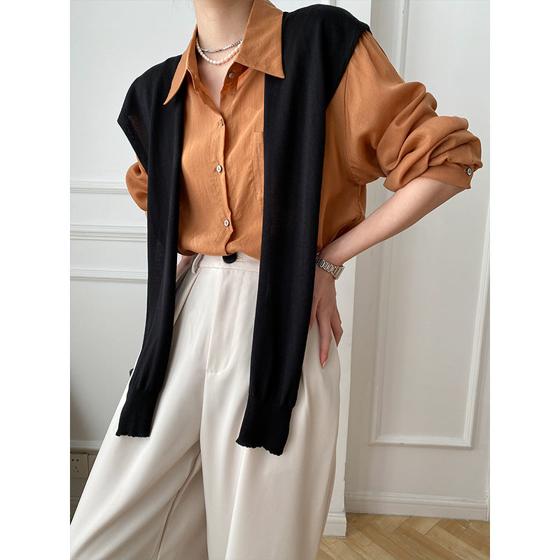 Kvinders elegante bluse med stribet sweaterudskæring Stilla