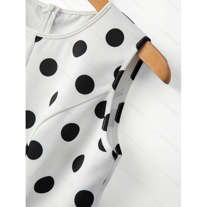 Dame Peplum-top med moderne prikker Skovae