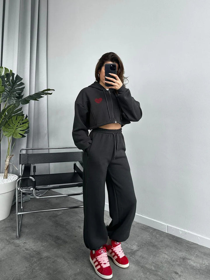 Dames afslappet hoodie og joggingbukser sæt med cropped top og elastisk talje