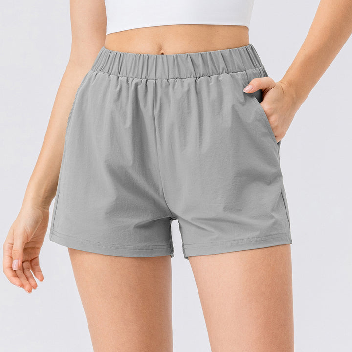 Dame Sporty Kort Shorts med elastisk talje og sidelommer Stilla