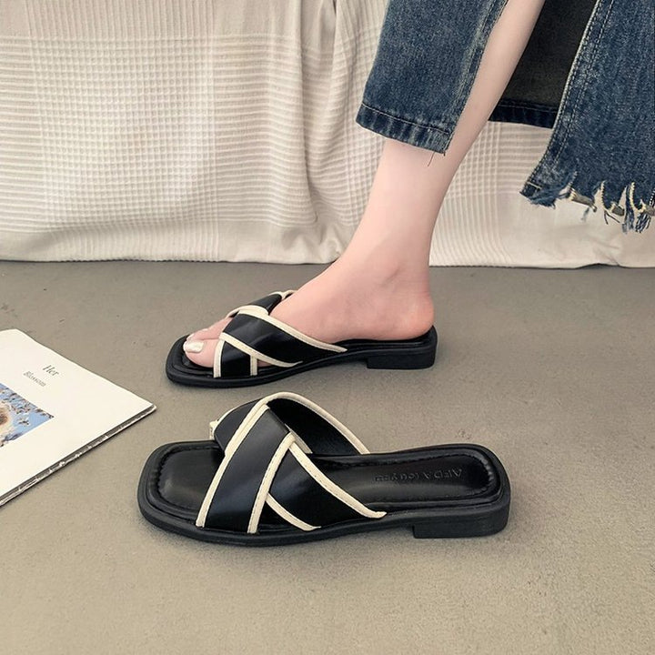 Dame elegante flip-flop-sandaler med raffineret krydsbånd-design og komfortabel polstret sål Stilla
