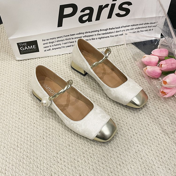 Dame Elegante Ballerinas med udsmykket ankelrem og metallisk tåområde Stilla
