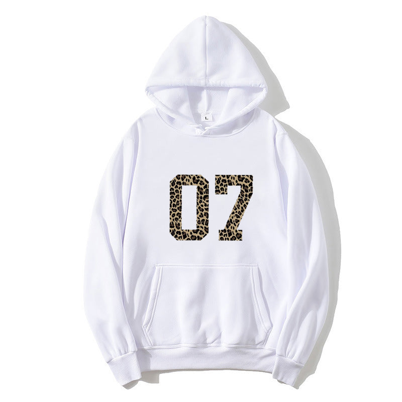 Kvinder Hoodie med moderne dyreprint Skovae